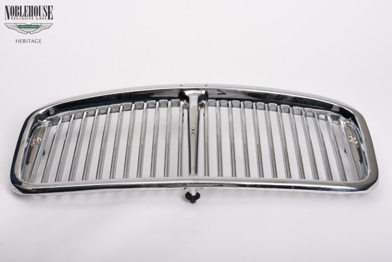 Series III Grille New Old Stock (BAC1573)