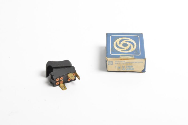 E-TYPE II & III XJ I Heater Fan Switch, New Old Stock (C34681)