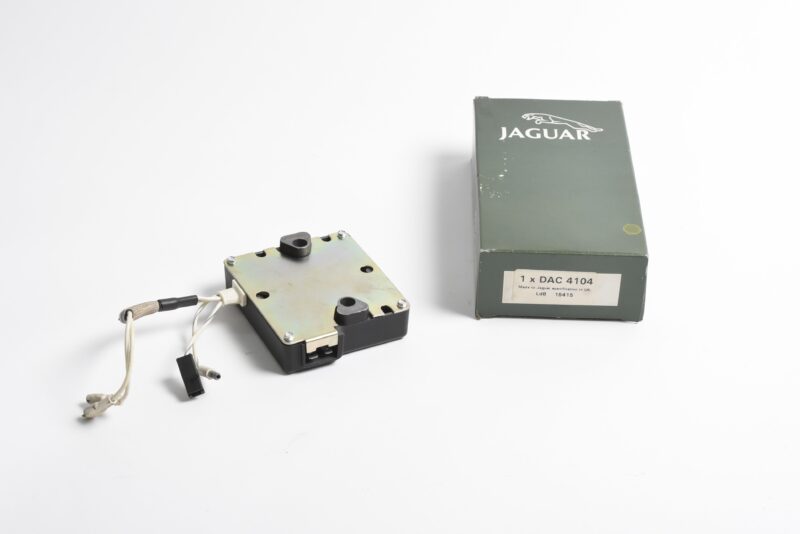 LATE XJ12 Amplifier, New Old Stock (DAC4104)