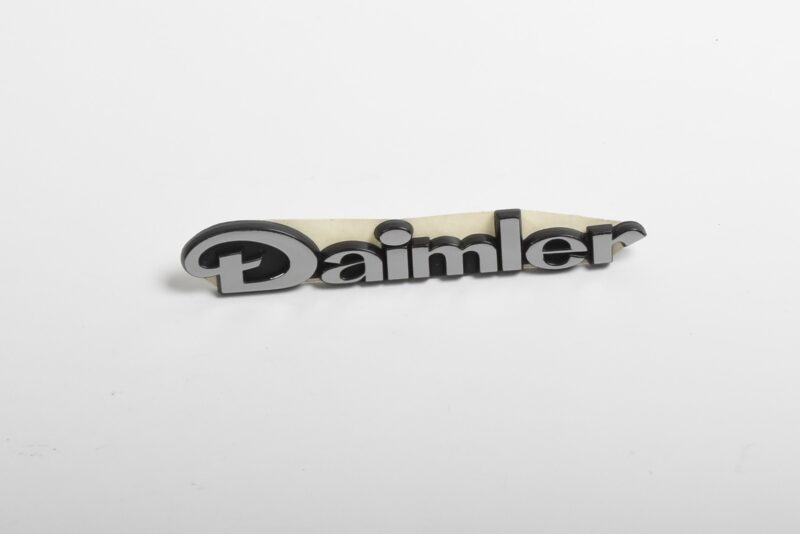 SERIES III Daimler Emblem (BBC6021)