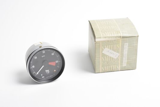 XJ II 4.2 Rev. Counter Gauge, New Old Stock (C40150)