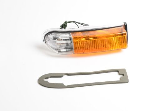 XJ II Indcicator Lamp Complete Front LH, Old Stock (C40160)