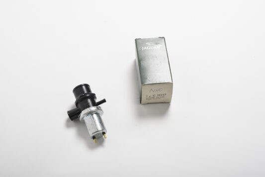 EIII XJI II Anti Run On Valve, New Old Stock (C39357)