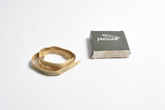 SERIES III Double Coach Line, New Old Stock (BAC2843)