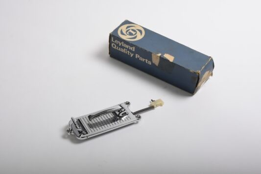 XJ III XJS Door Handle, New Old Stock (BAC1467)