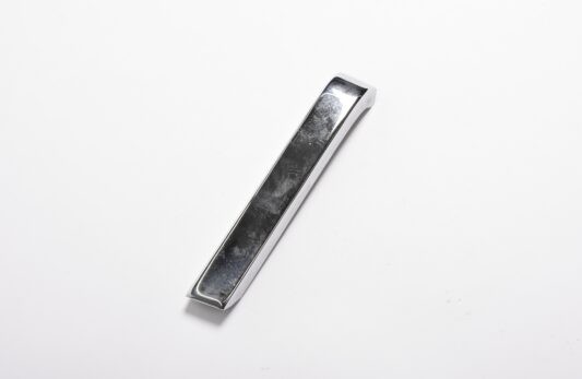 XJ SERIES II Underrider Cap LH, New Old Stock (BD44451)