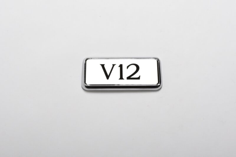 XJIII Plaque V12, New Old Stock (BEC10688)