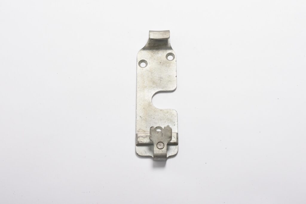 XK150 Striker Plate RH Door Lock, Original (BD13803) - Noble House ...