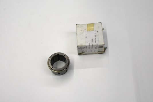 V12 ENGINE Crankshaft Cone, New Old Stock (C13892)