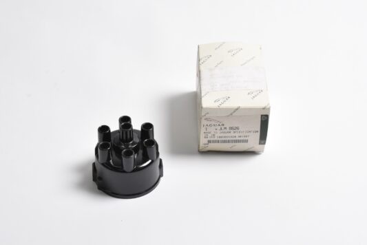 XJIII Distrubutor Cap, New Old Stock (JLM9526)