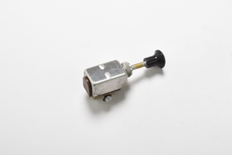 XK Heaterpanel Switch, Old Stock (C4543-A)
