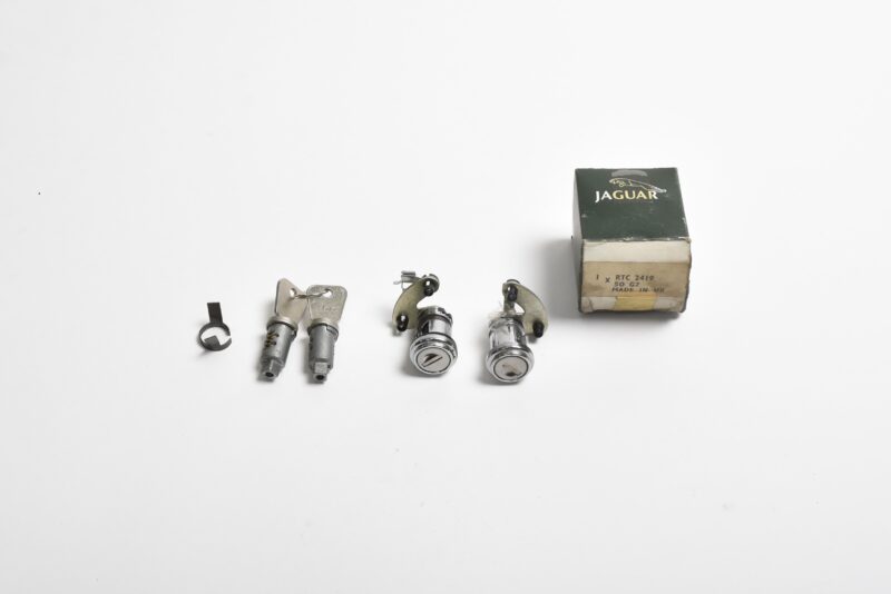 XJ Lock Set, New Old Stock (RTC2419)