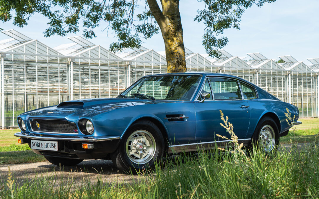 Aston Martin V8 Saloon RHD