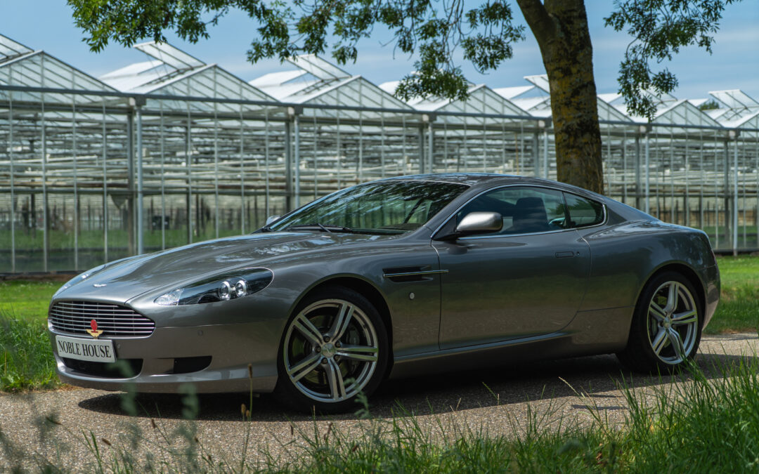 Aston Martin DB9 Coupé