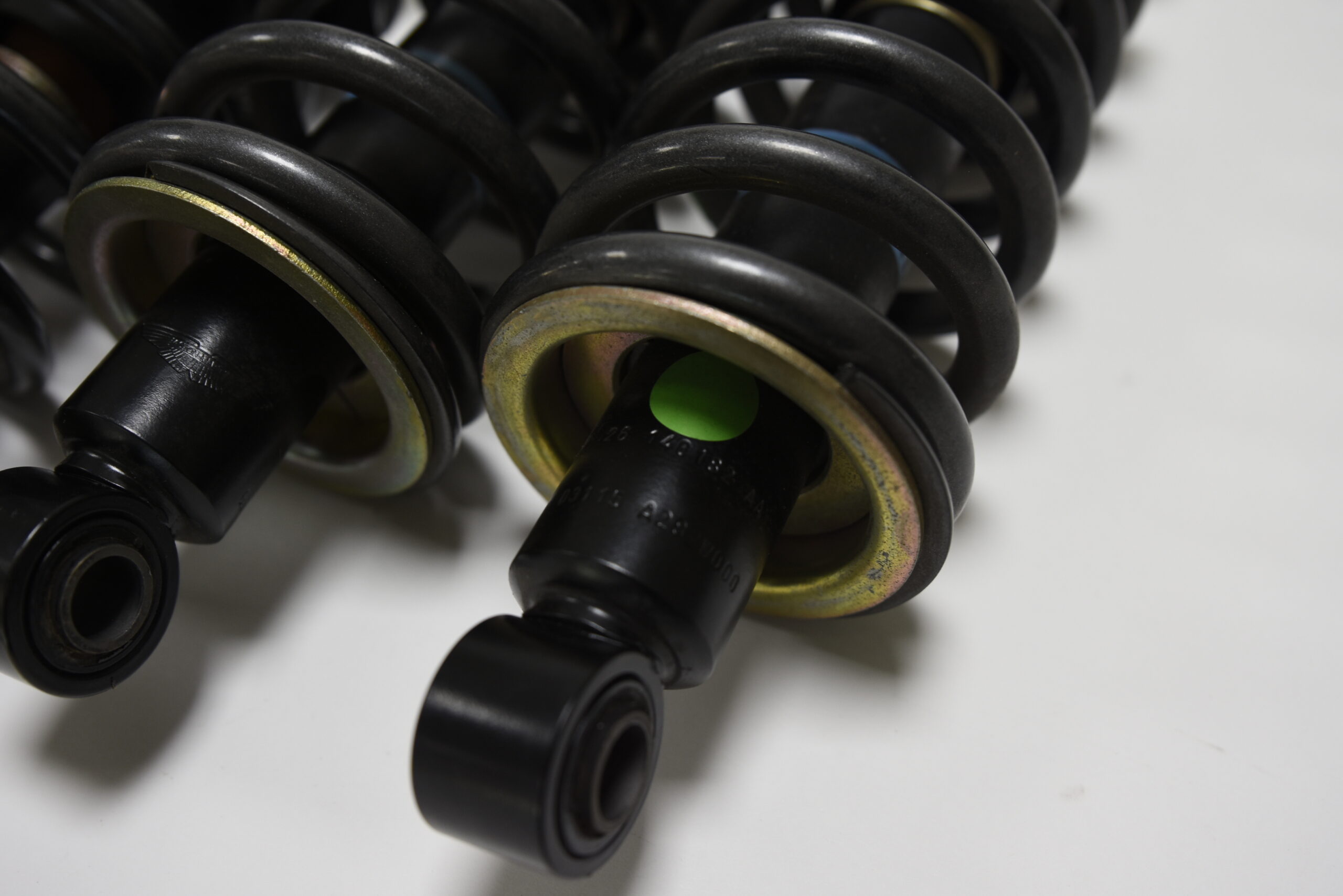 Rear Damper And Spring Assembly Complete Set New Old Stock (26-140181-AA) - Image 4
