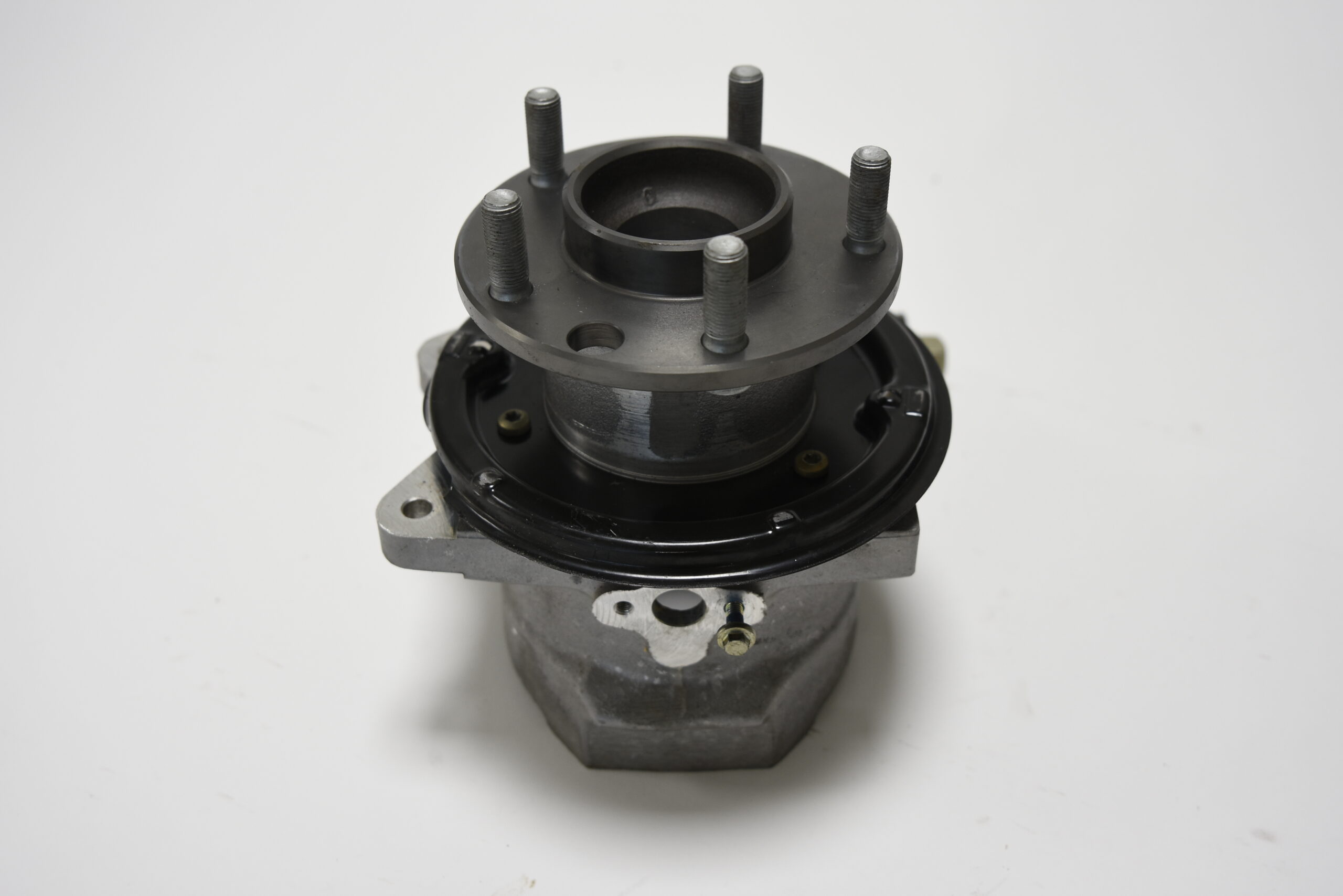 Hub Carrier Rear LH Complete Set, New Old Stock (26-85535) - Image 3