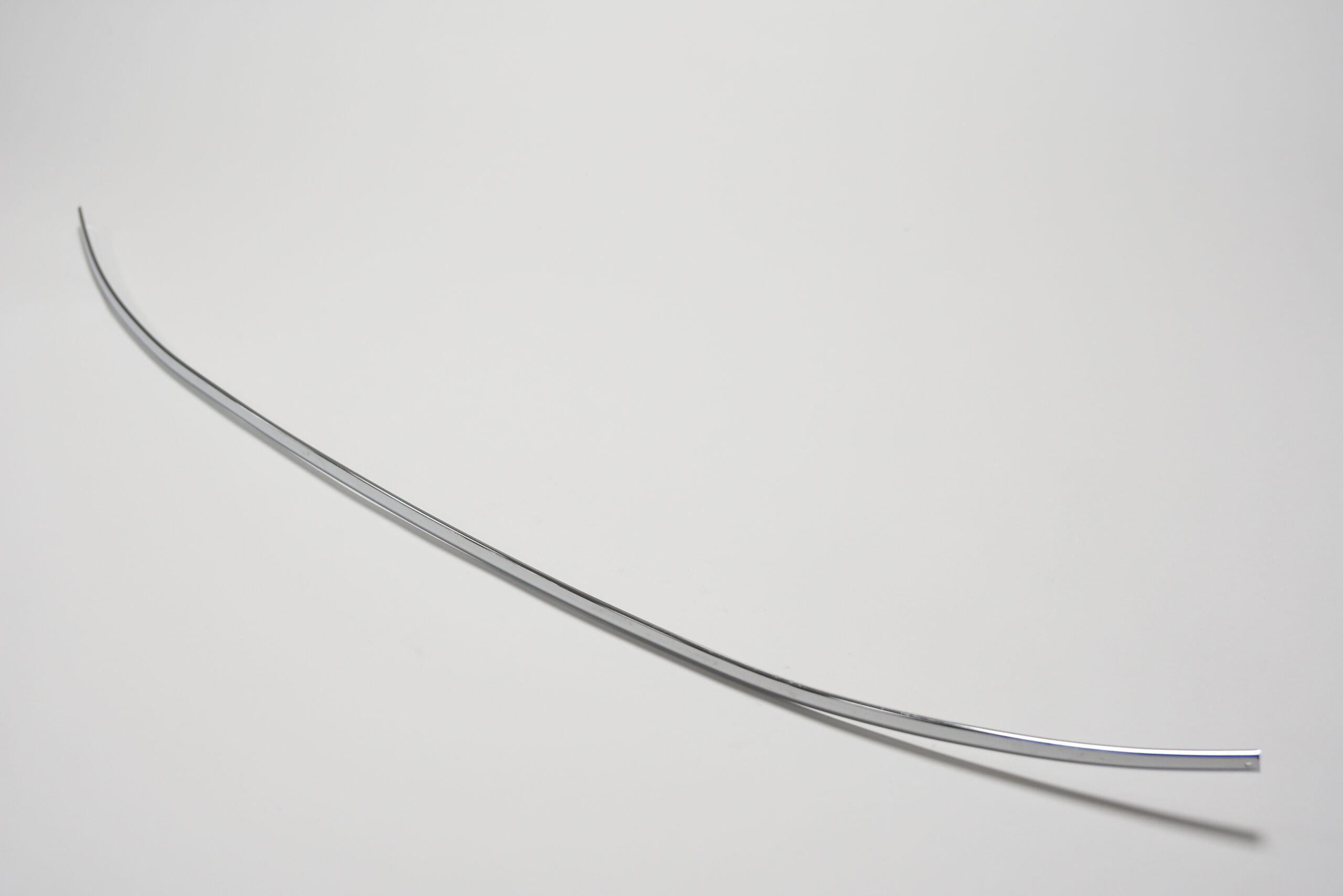 Chrome Front Windscreen Upper Finisher, Old Stock (BD20563)