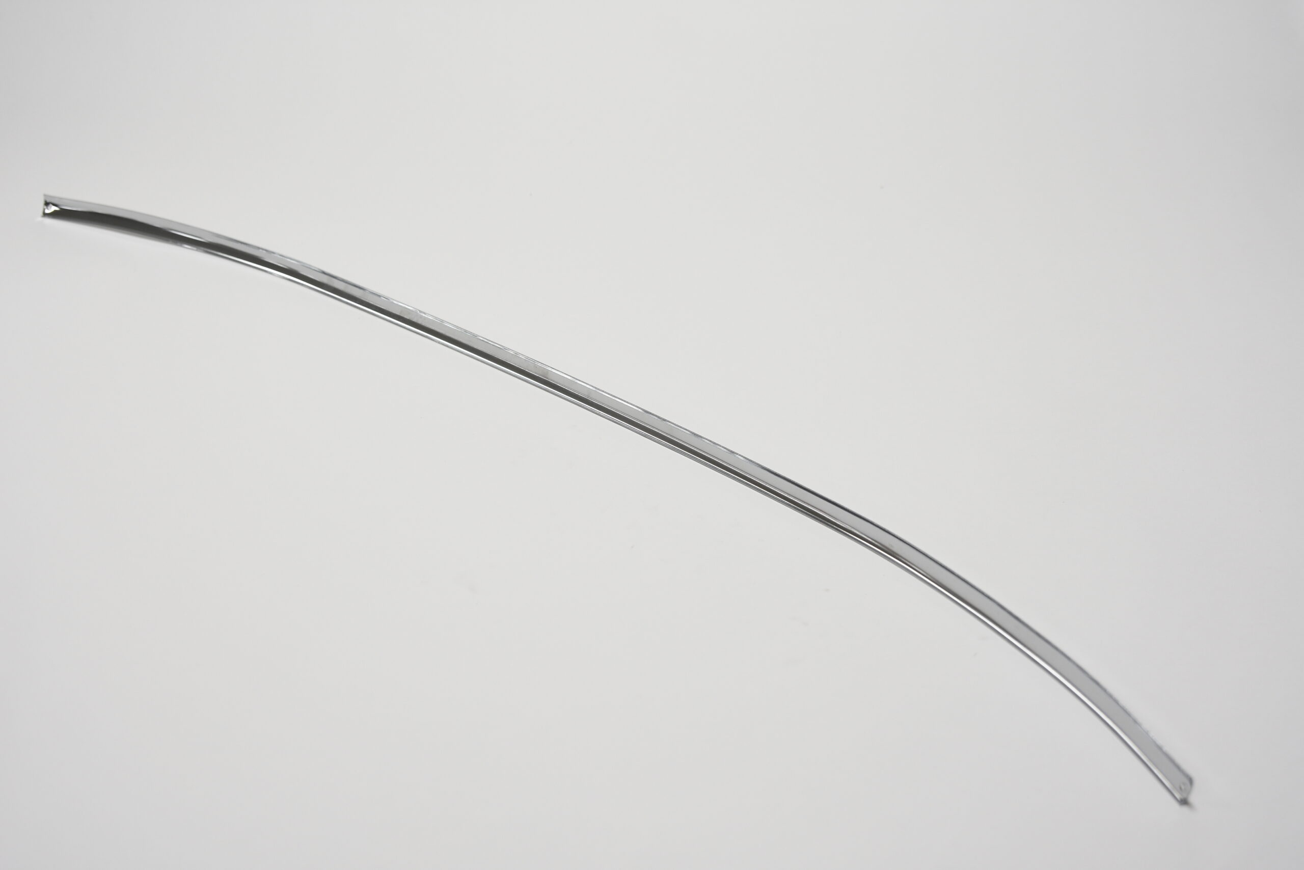 Chrome Front Windscreen Upper Finisher, Old Stock (BD20563) - Image 2