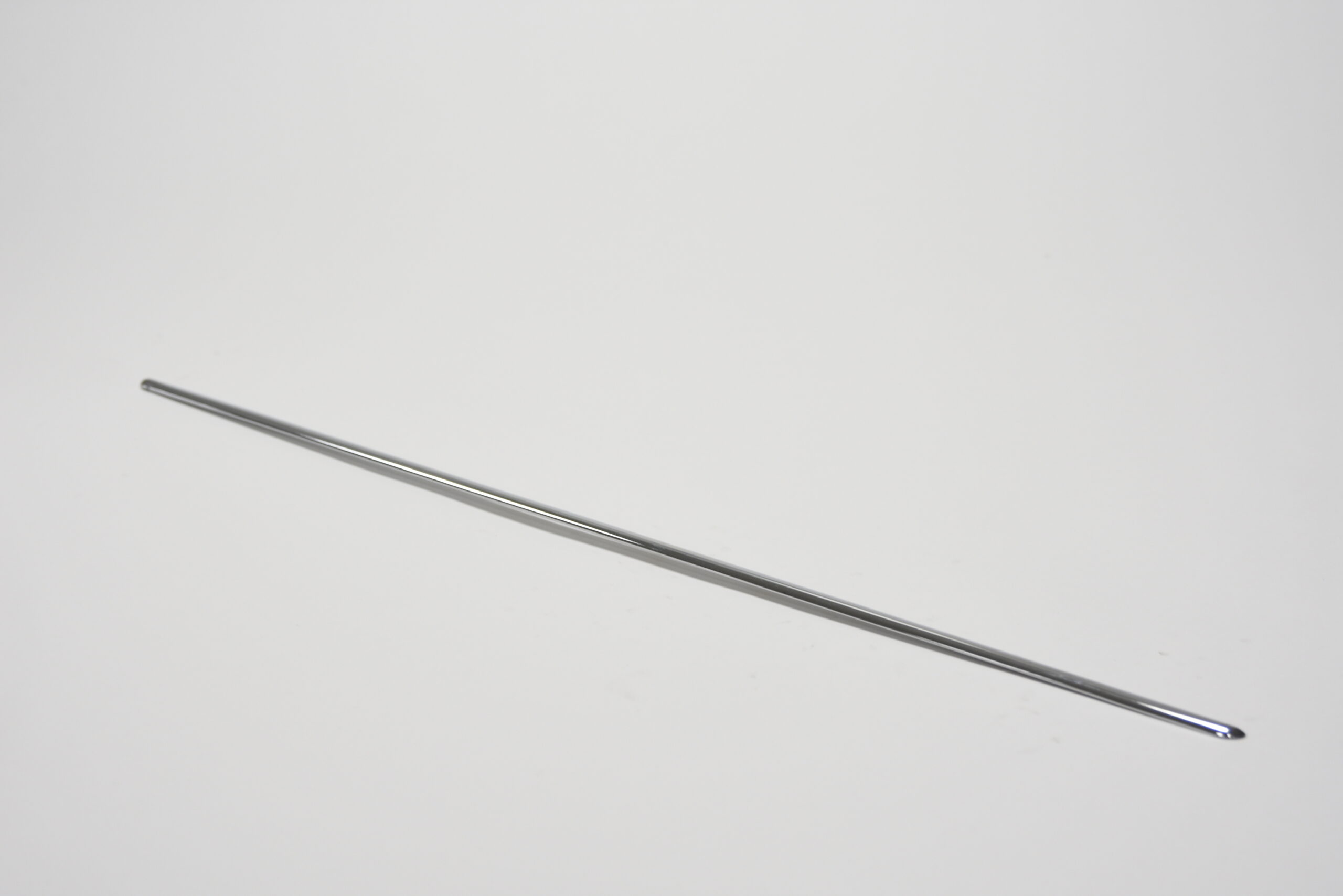 Rear Top Door Chrome Strip RH, Old Stock (BD17092)