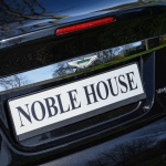 ASTON MARTIN VANQUISH S BLACK NOBLE HOUSE CLASSICS NL