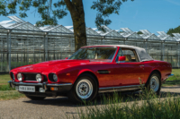 Aston Martin V8 Volante