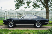 Aston Martin V8